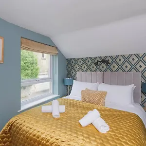 The Park Street Mews - With Parking Bath